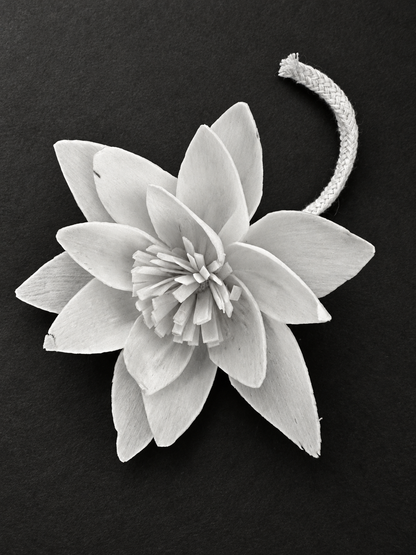 Handmade Sola Reed Flower